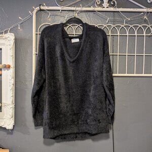 BNWT Old Navy Super Soft Black Sweater. Size M